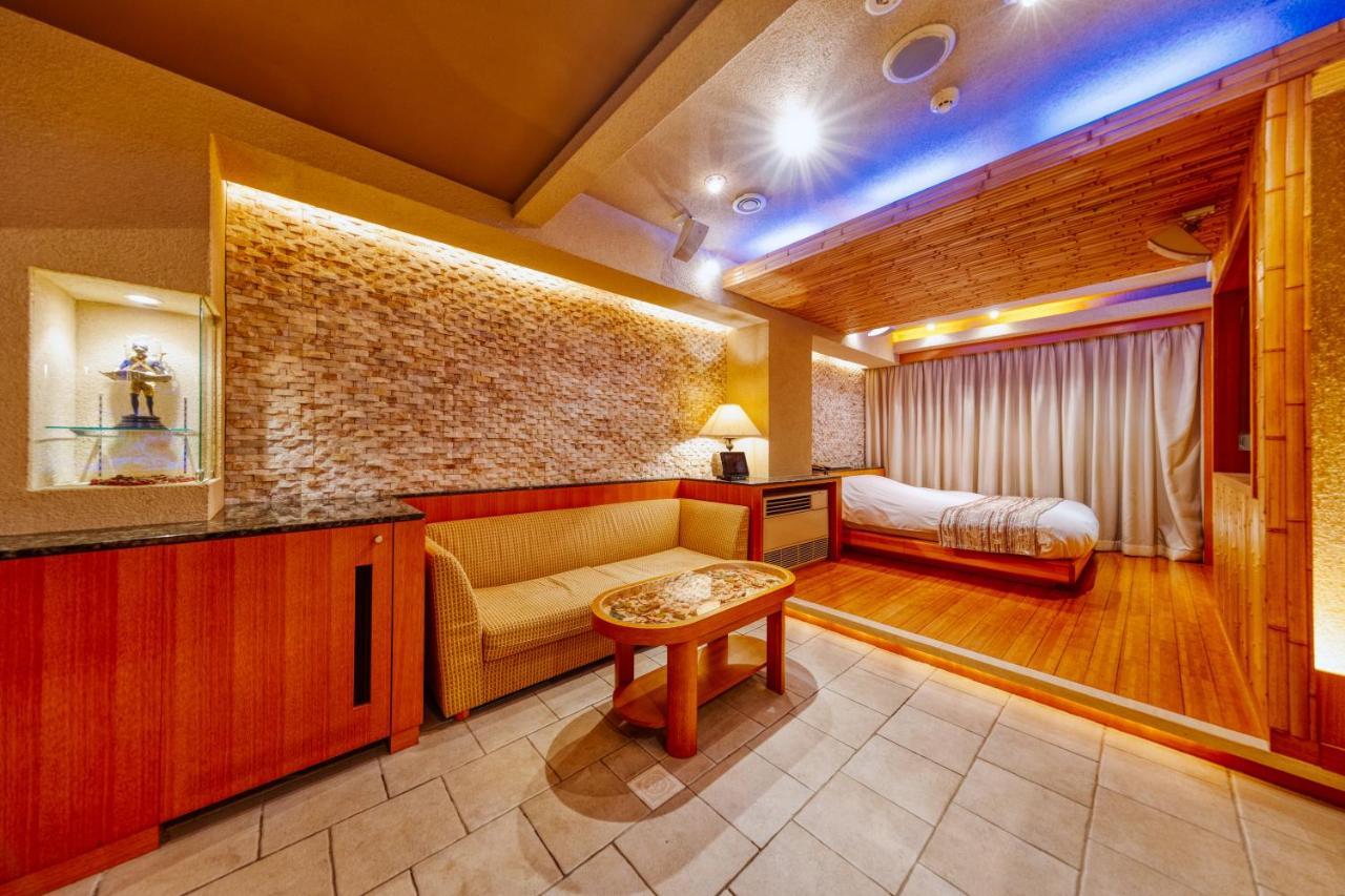 Hotel Lotus Chiba Yachiyo Eksteriør billede